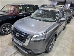 نیسان پاسفایندەر